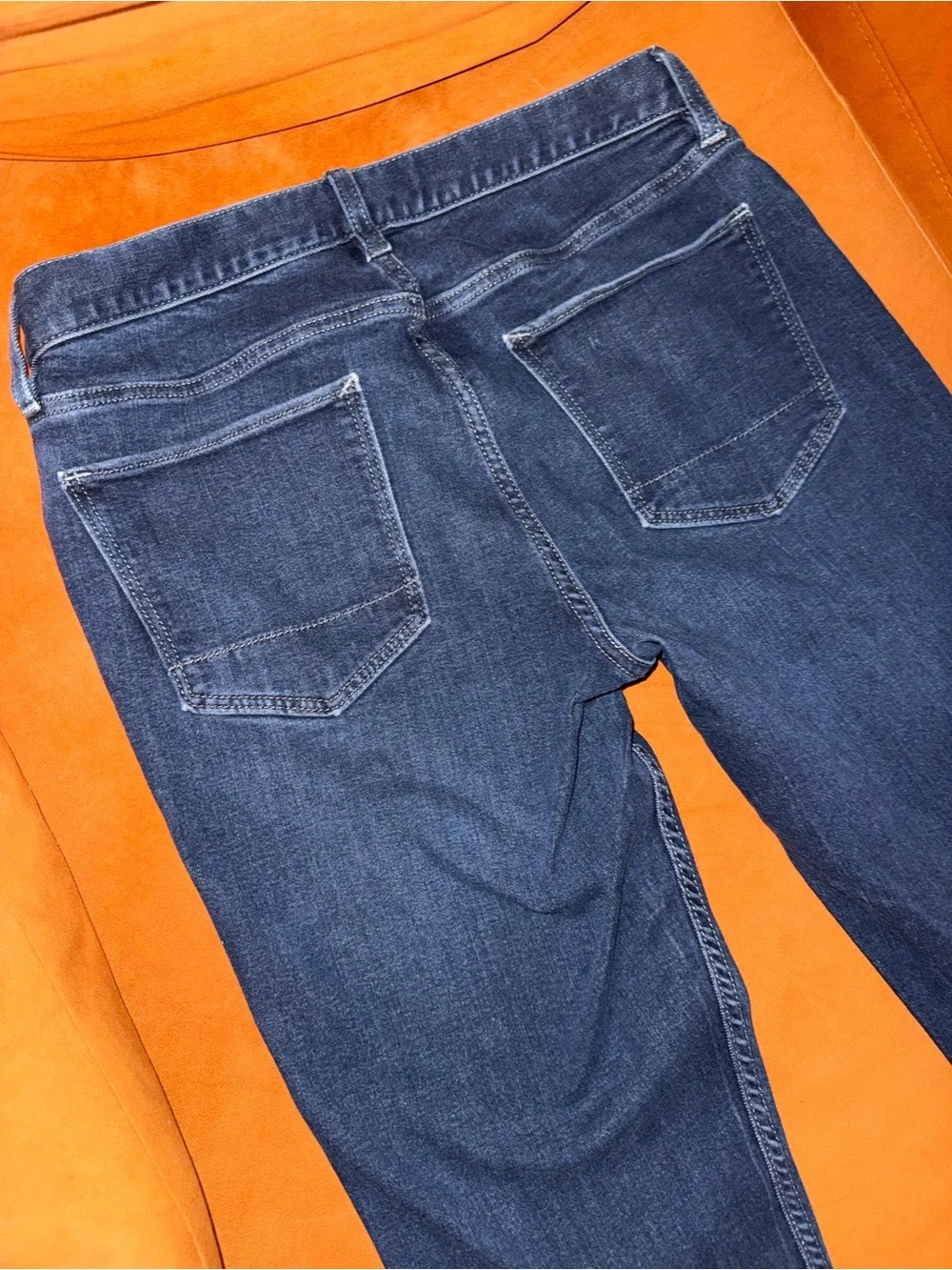 Men's Banana Republic Dark Blue Distressed, “Traveler Jean” Size 31x30